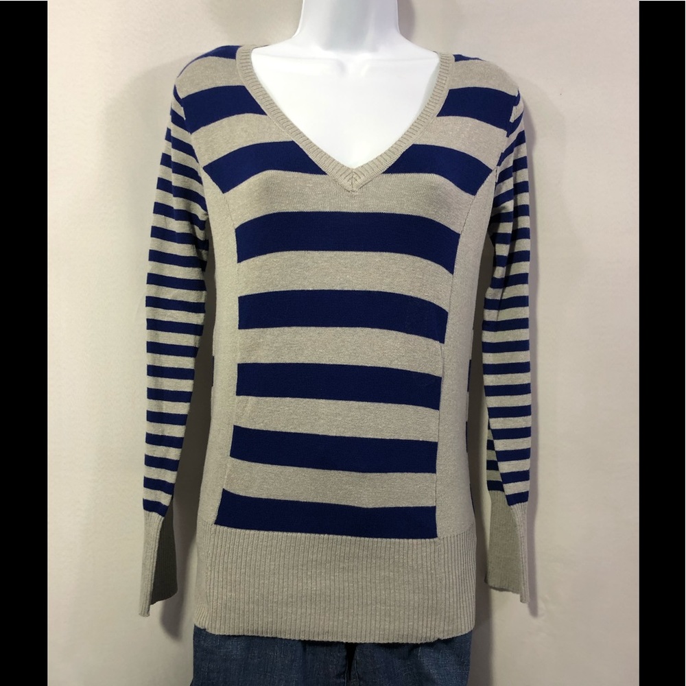 Bongo Pullover V Neck Knit long sleeve M